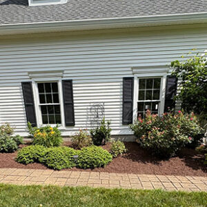 HQ Grounds Mulch Installation
